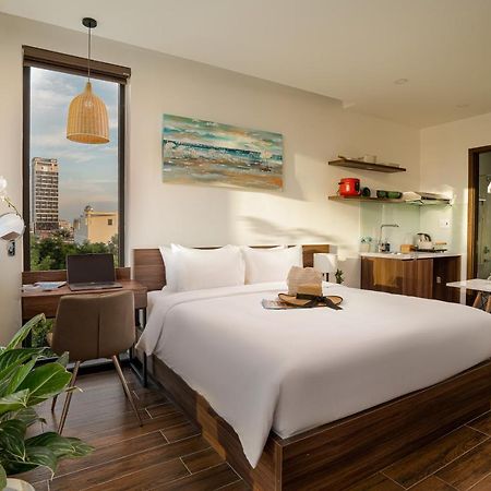 Dragon View Riverfront Hotel Da Nang Exterior photo