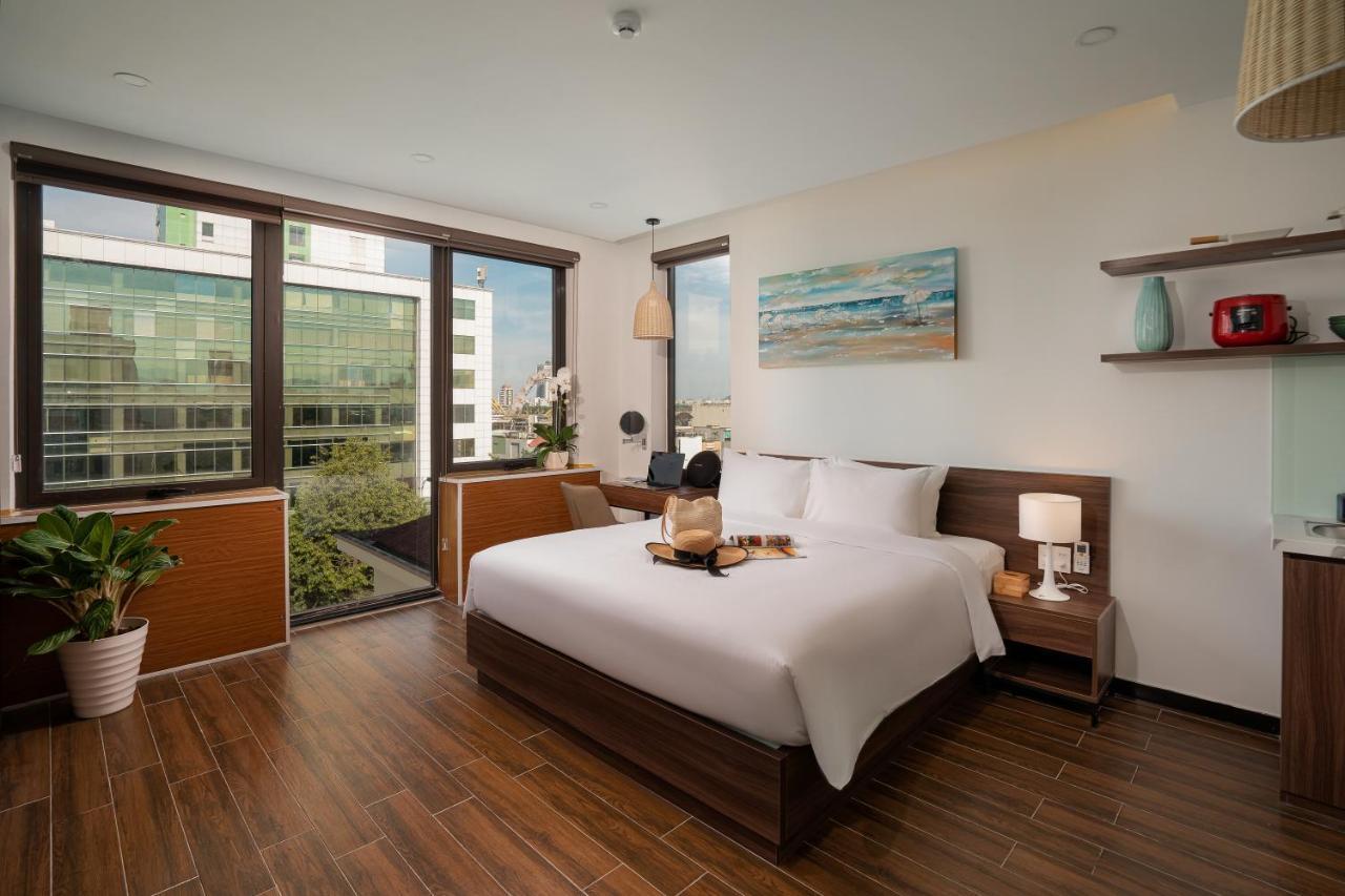 Dragon View Riverfront Hotel Da Nang Exterior photo